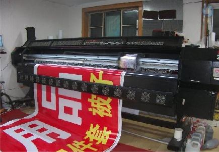 浏阳喷绘广告分辨率是多少？
