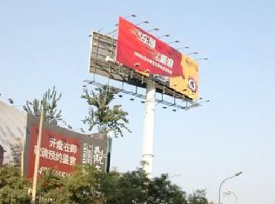 浏阳户外广告怎么做才能让人一眼记住？